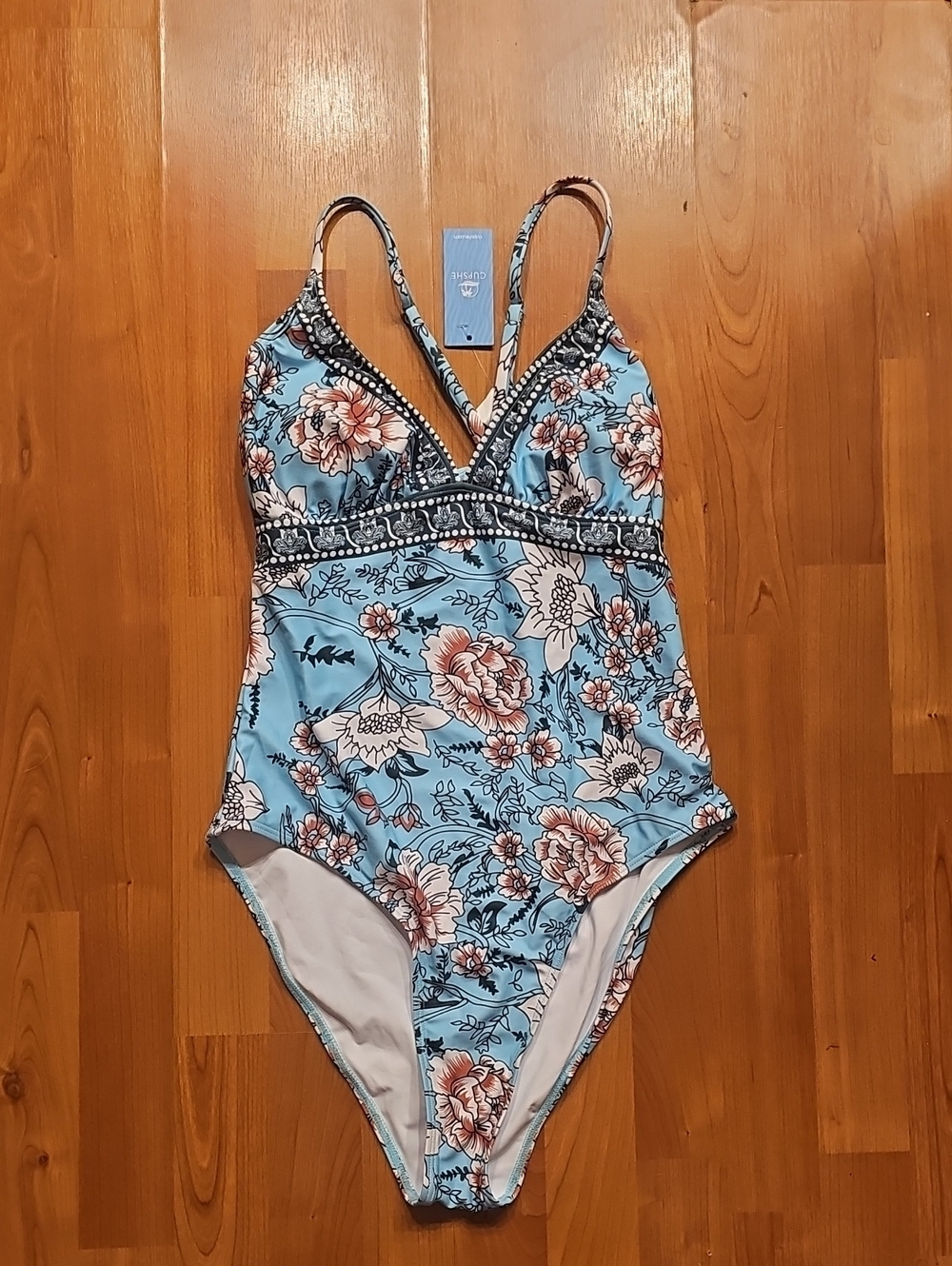 Cupshe Women's Tranquil Blues Floral One-Piece Swimsuit-M-Blue - Picture 7 of 9